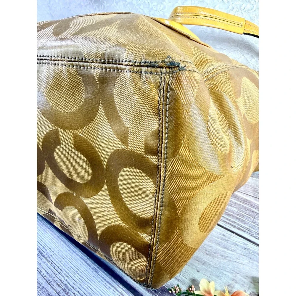 Coach Op Art Maggie Shoulder Bag Mustard‎ Yellow Jacquard Patent Leather 14264